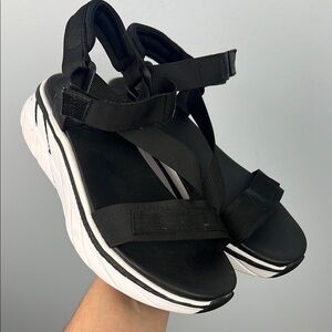 Atom AT104 by Fluchos women’s fusion foam size 41 adjustable platform sandals